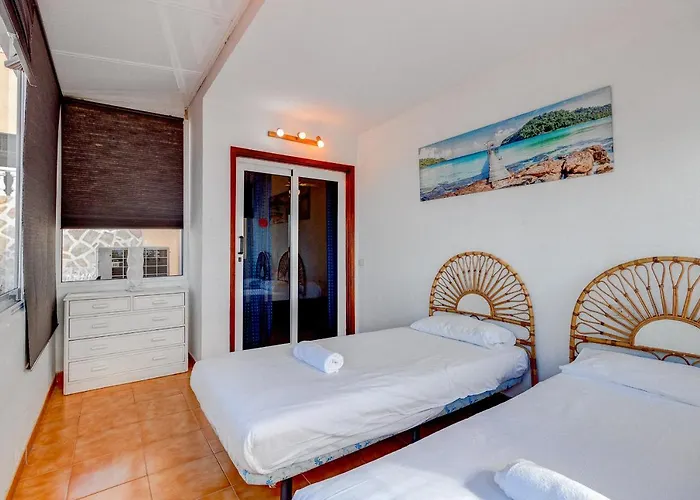 Islandia By Smart أذيخي